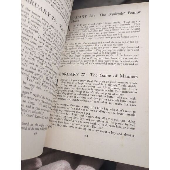 365 Bedtime Stories by Mary Graham Bonner, Illust. by Florence Choate 1923 - Picture 14 of 16